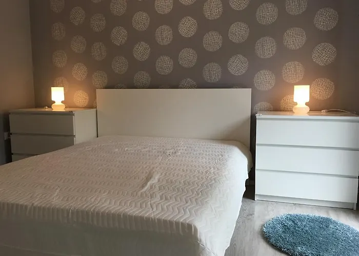 Happy Mammy Bababarat Apartmanhaz 1 - Huvoes Utca
